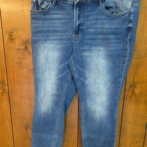 Women's Blue Straight Leg Jeans